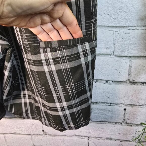 MENS HAGGAR H26 SHORTS BLACK GRAY PLAID SIZE 34 GOLF  100% POLYESTER  EUC - Picture 6 of 7